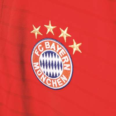 Adidas FC Bayern München thuisshirt 2016/17 rood