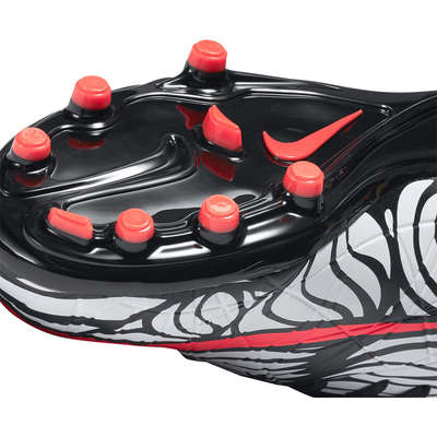 Neymar HyperVenom Phelon II Jr.