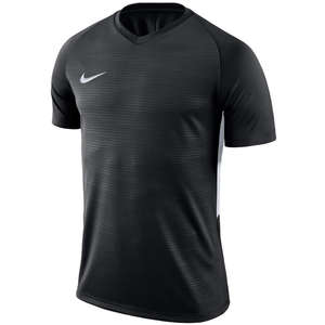 Nike - 15442000