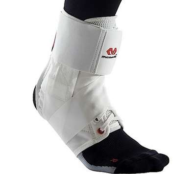 McDavid Enkelbrace Met Figuur-6 Straps